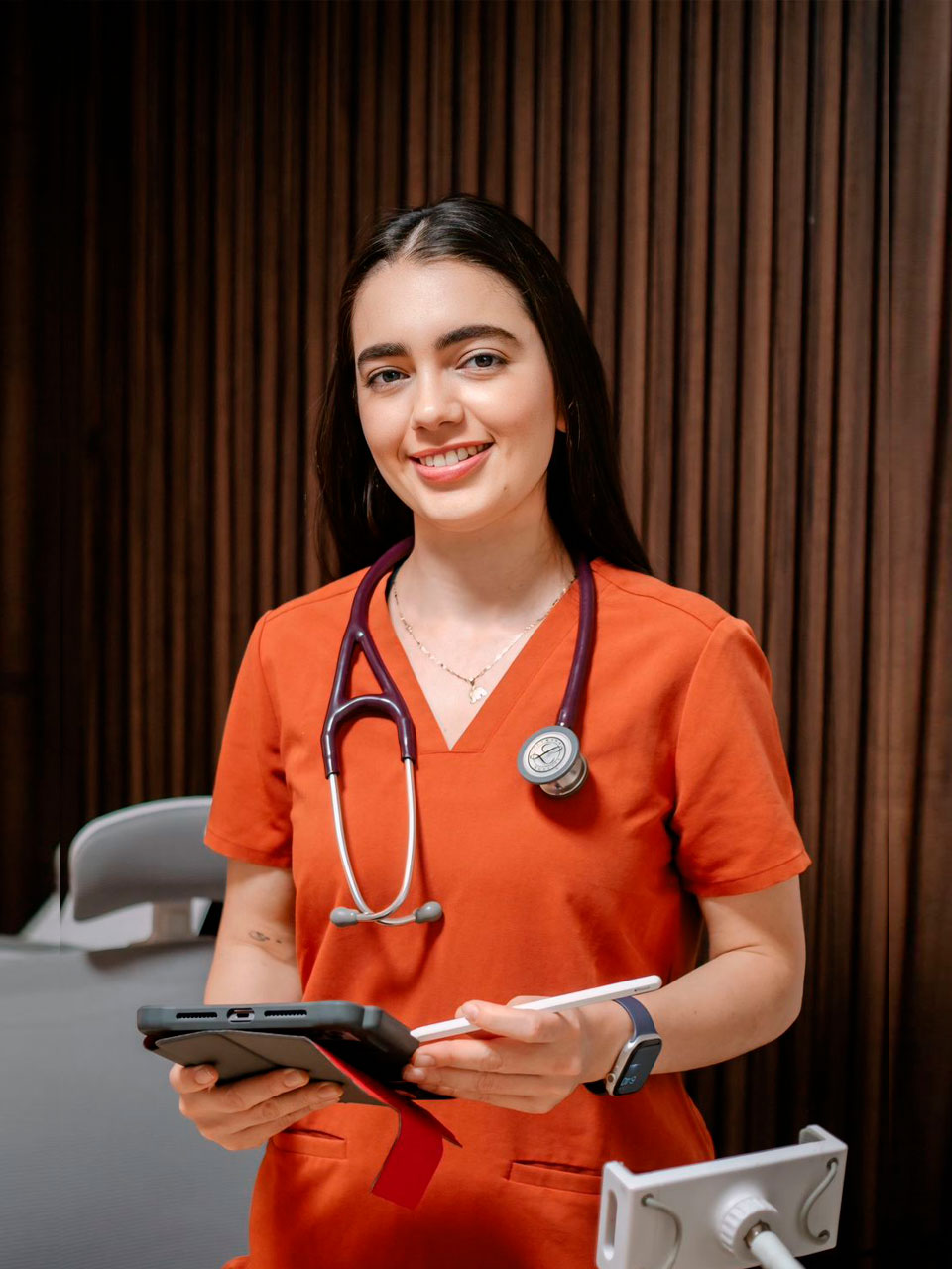 Dr. Ana Luisa Bugarin